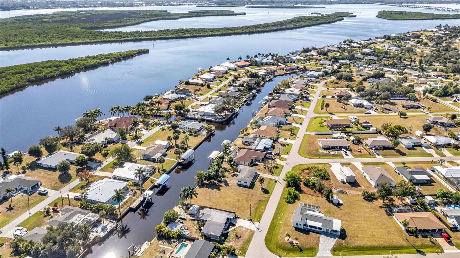 3334 DOVER DR, PUNTA GORDA, FL — photo 11
