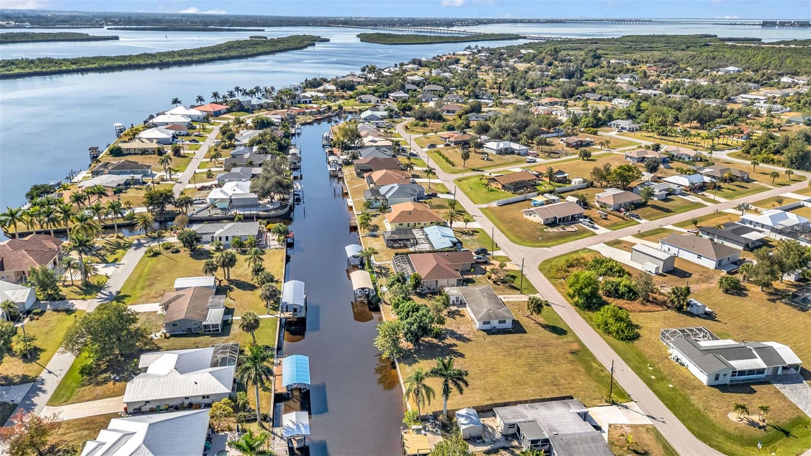 3334 DOVER DR, PUNTA GORDA, FL — photo 12