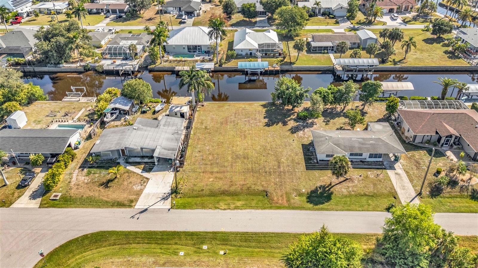 3334 DOVER DR, PUNTA GORDA, FL — photo 28