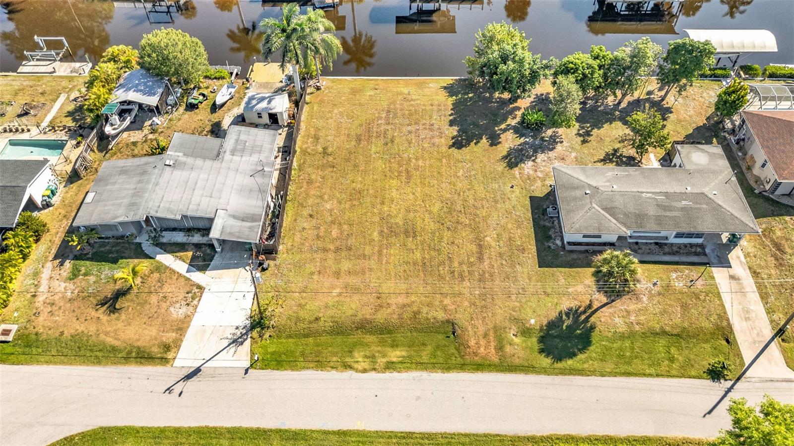 3334 DOVER DR, PUNTA GORDA, FL — photo 29