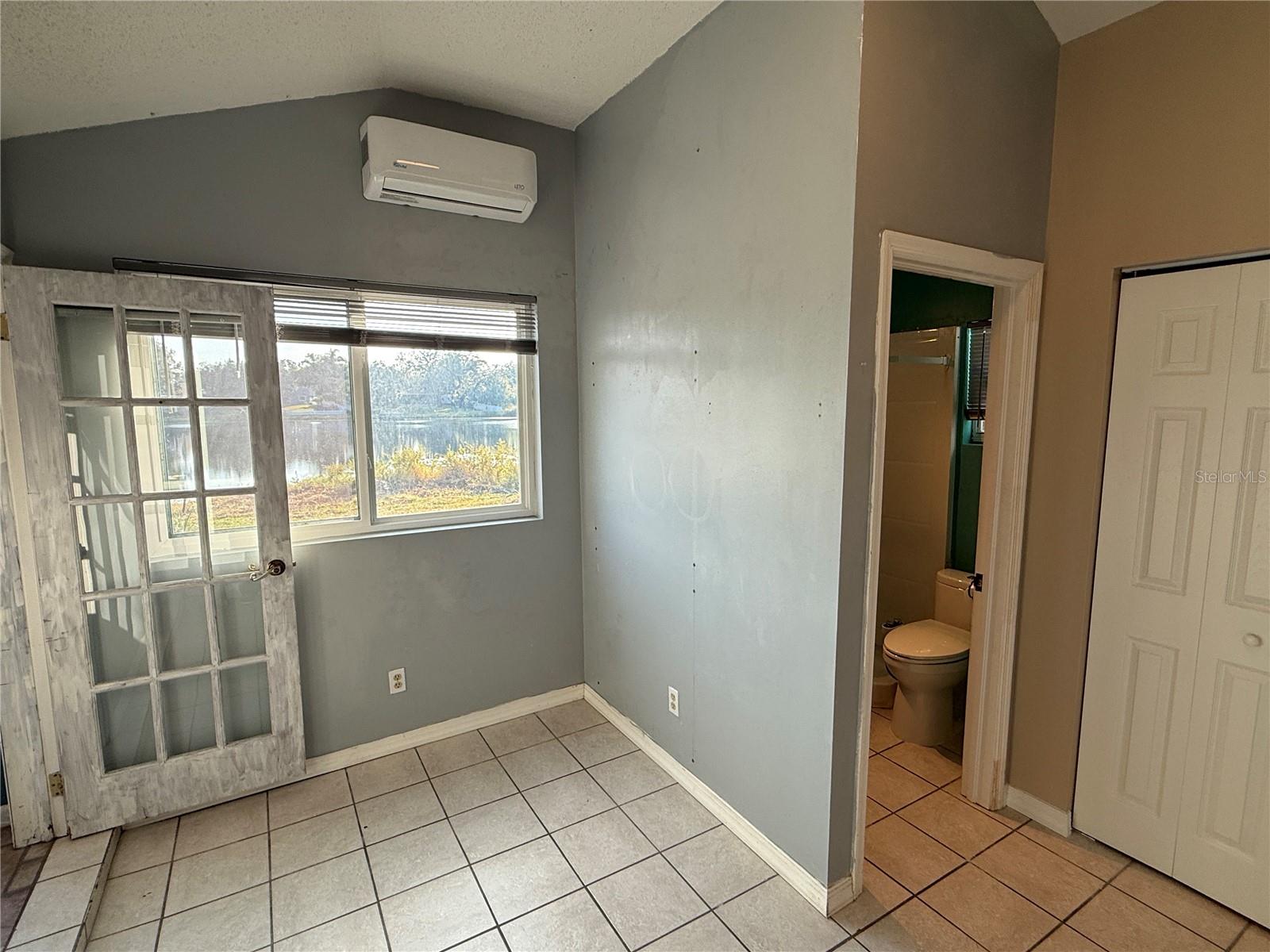 12510 FOREST HILLS DR, TAMPA, FL — photo 29
