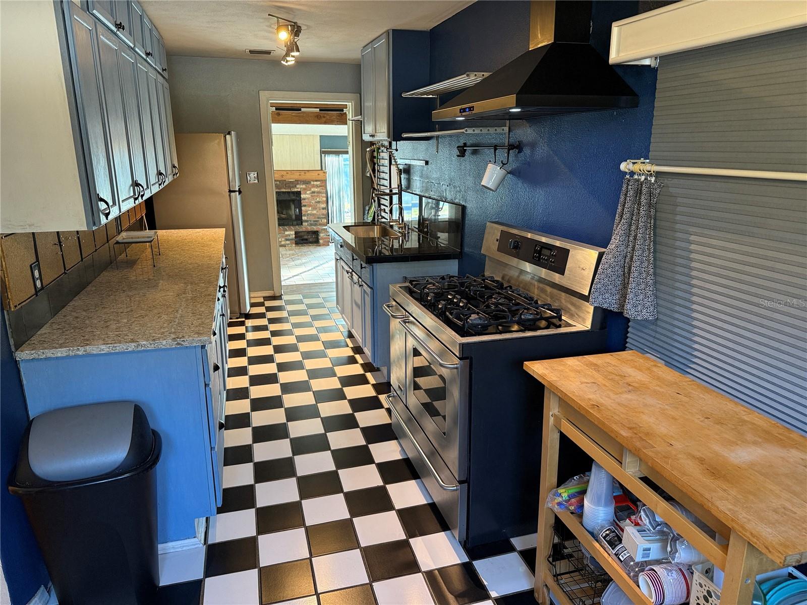 12510 FOREST HILLS DR, TAMPA, FL — photo 35