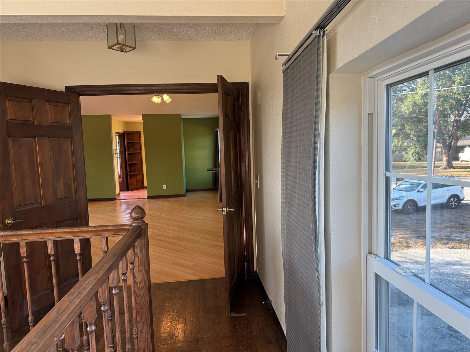 12510 FOREST HILLS DR, TAMPA, FL — photo 37