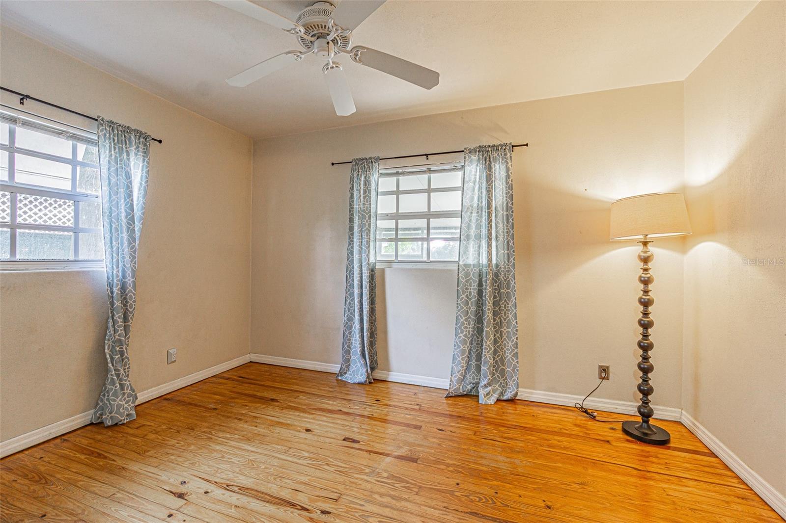 12510 FOREST HILLS DR, TAMPA, FL — photo 24