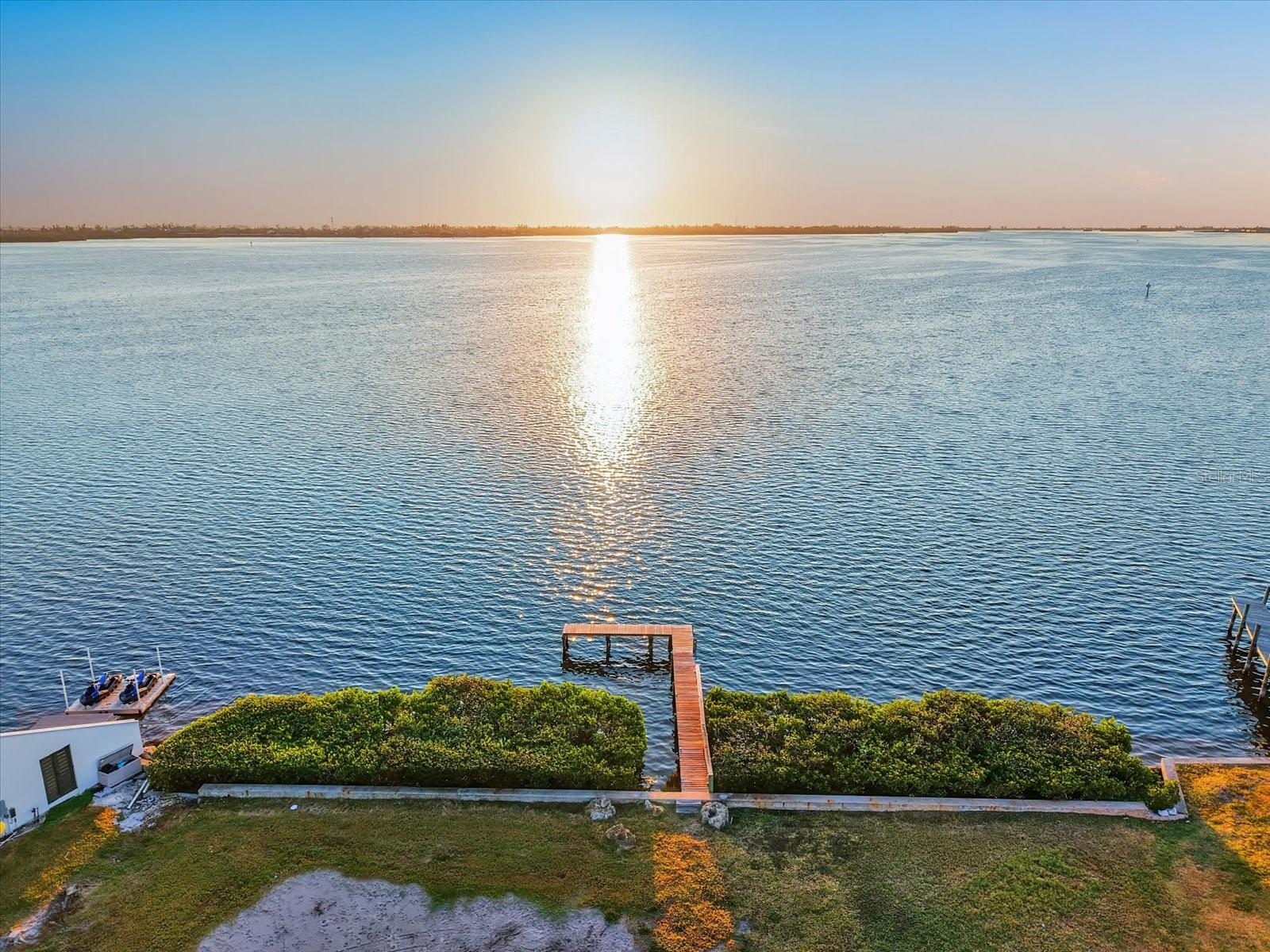 2308 PALMA SOLA BLVD, BRADENTON, FL