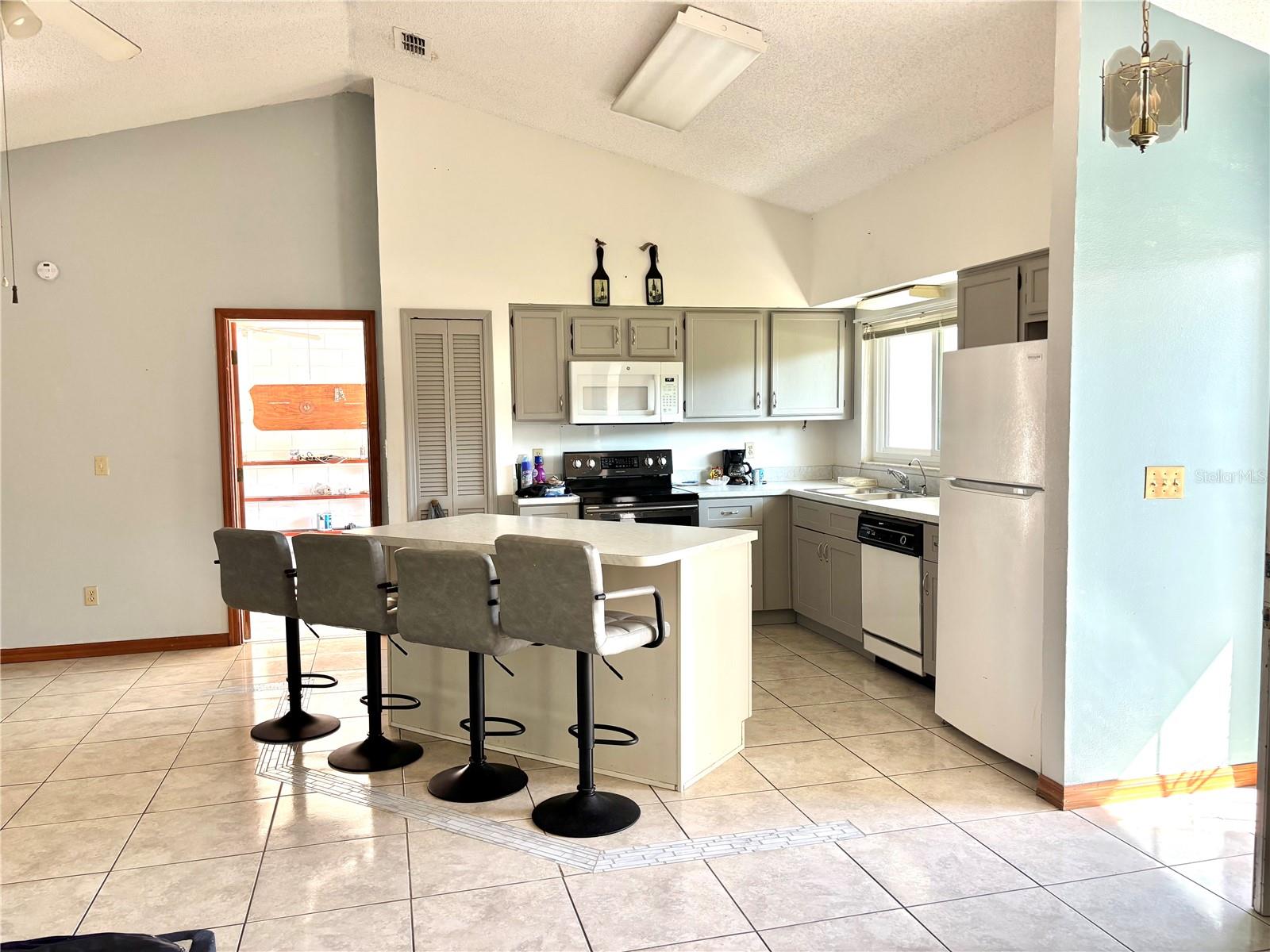 1406 CORONET DR, DELTONA, FL — photo 5