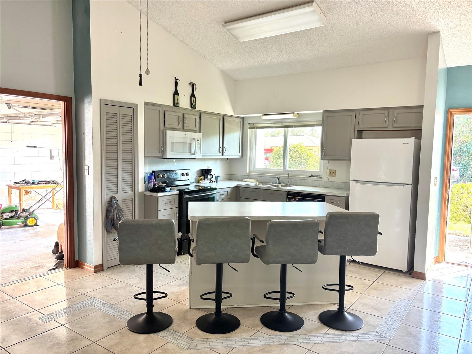 1406 CORONET DR, DELTONA, FL — photo 6