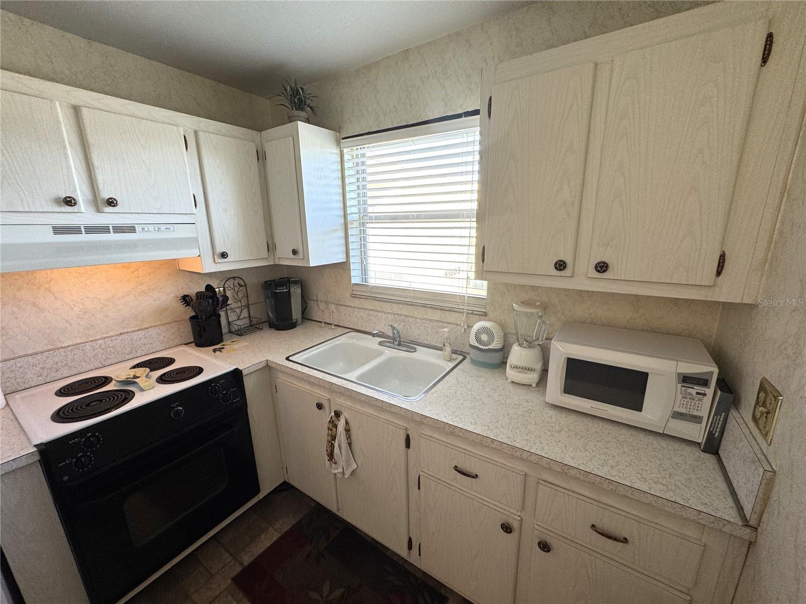4480 IRONWOOD CIR #308A, BRADENTON, FL — photo 6