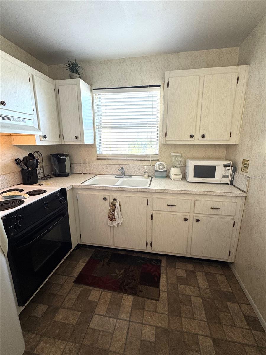 4480 IRONWOOD CIR #308A, BRADENTON, FL — photo 8