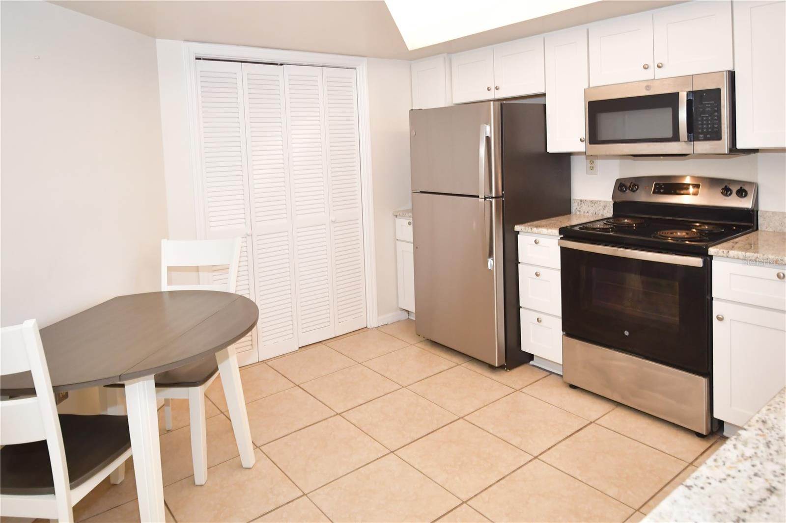 690 ISLAND WAY #208, CLEARWATER, FL — photo 19