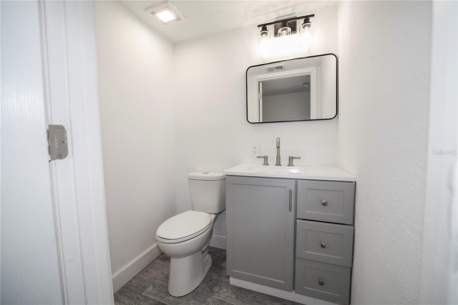 331 AMHERST AVE #56, SARASOTA, FL — photo 9
