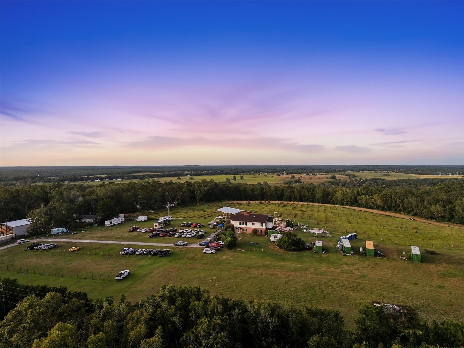 21509 SNOW HILL RD, BROOKSVILLE, FL — photo 42