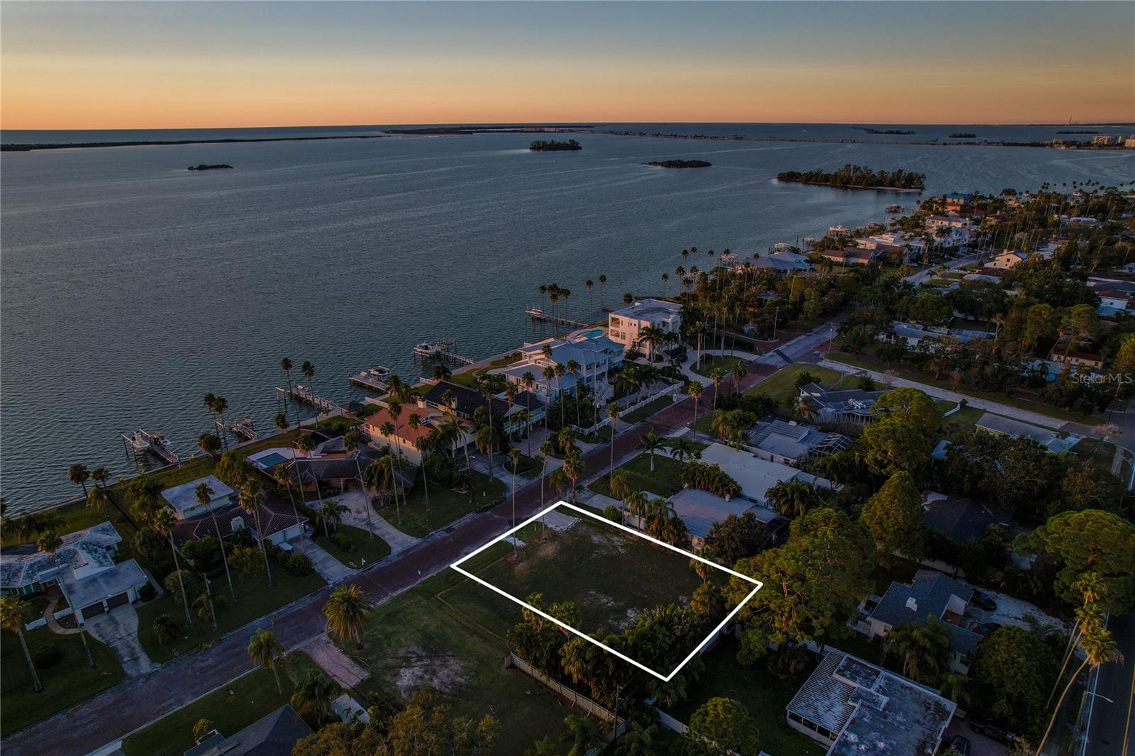 1645 SANTA BARBARA DR, DUNEDIN, FL — photo 5