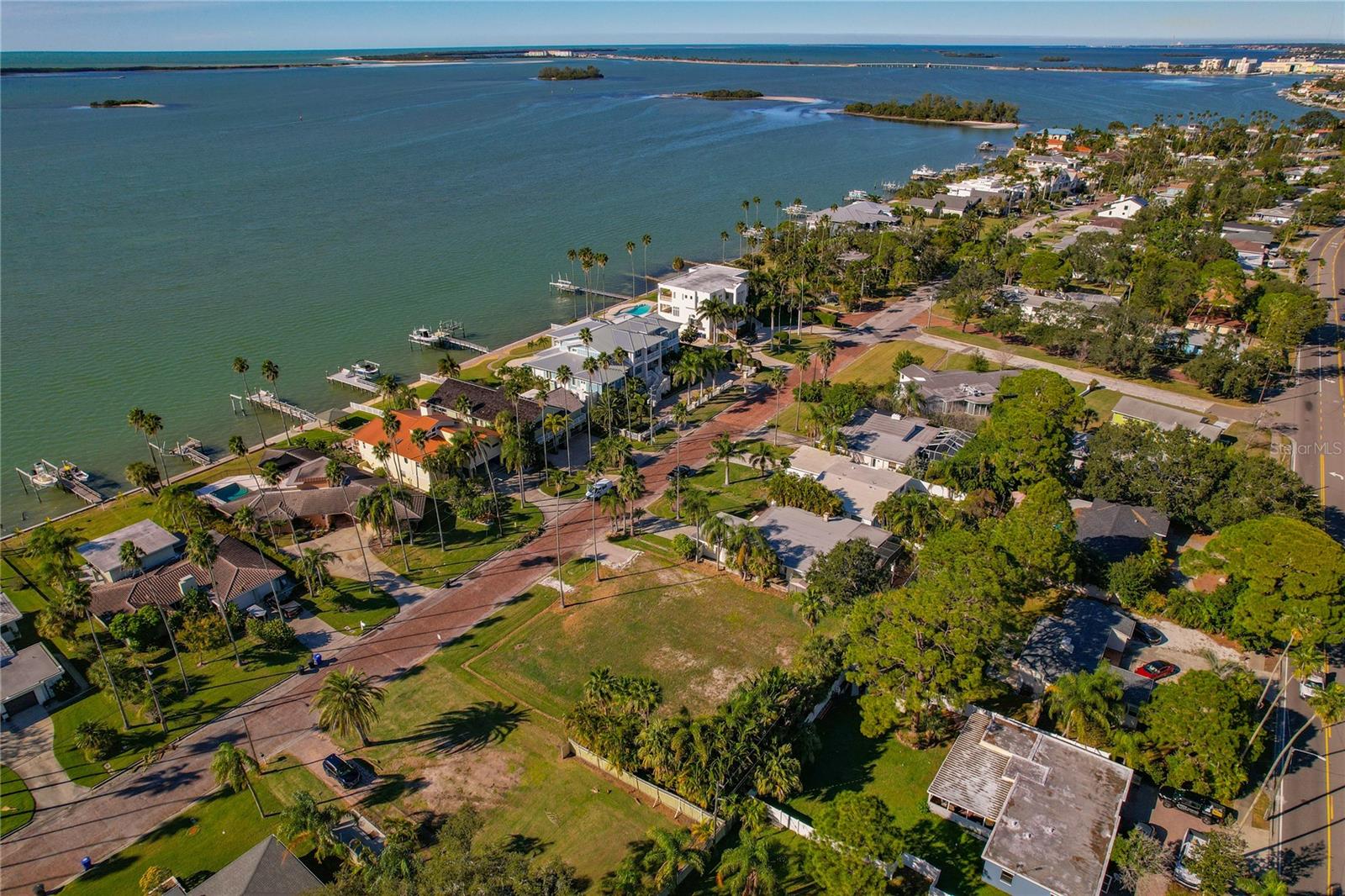 1645 SANTA BARBARA DR, DUNEDIN, FL — photo 9