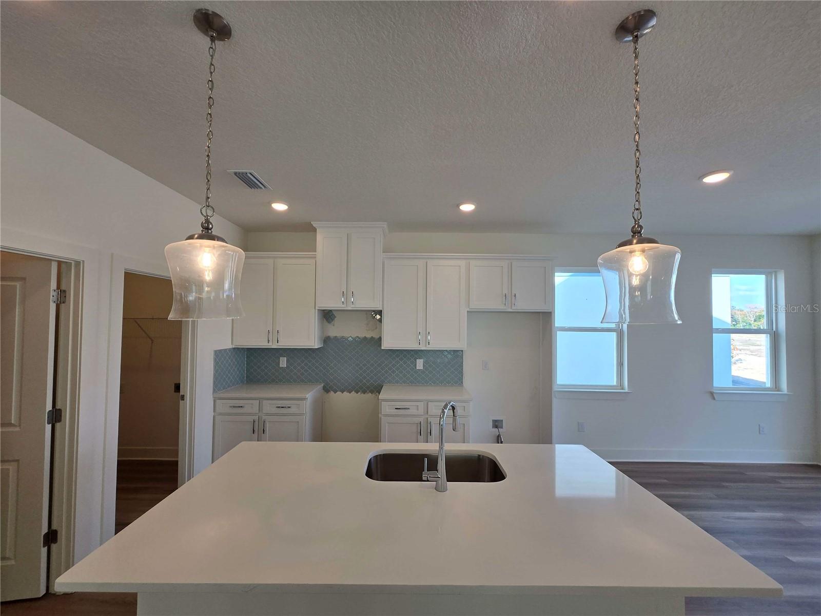3827 DAYBREAK RUN LOOP, SPRING HILL, FL — photo 4