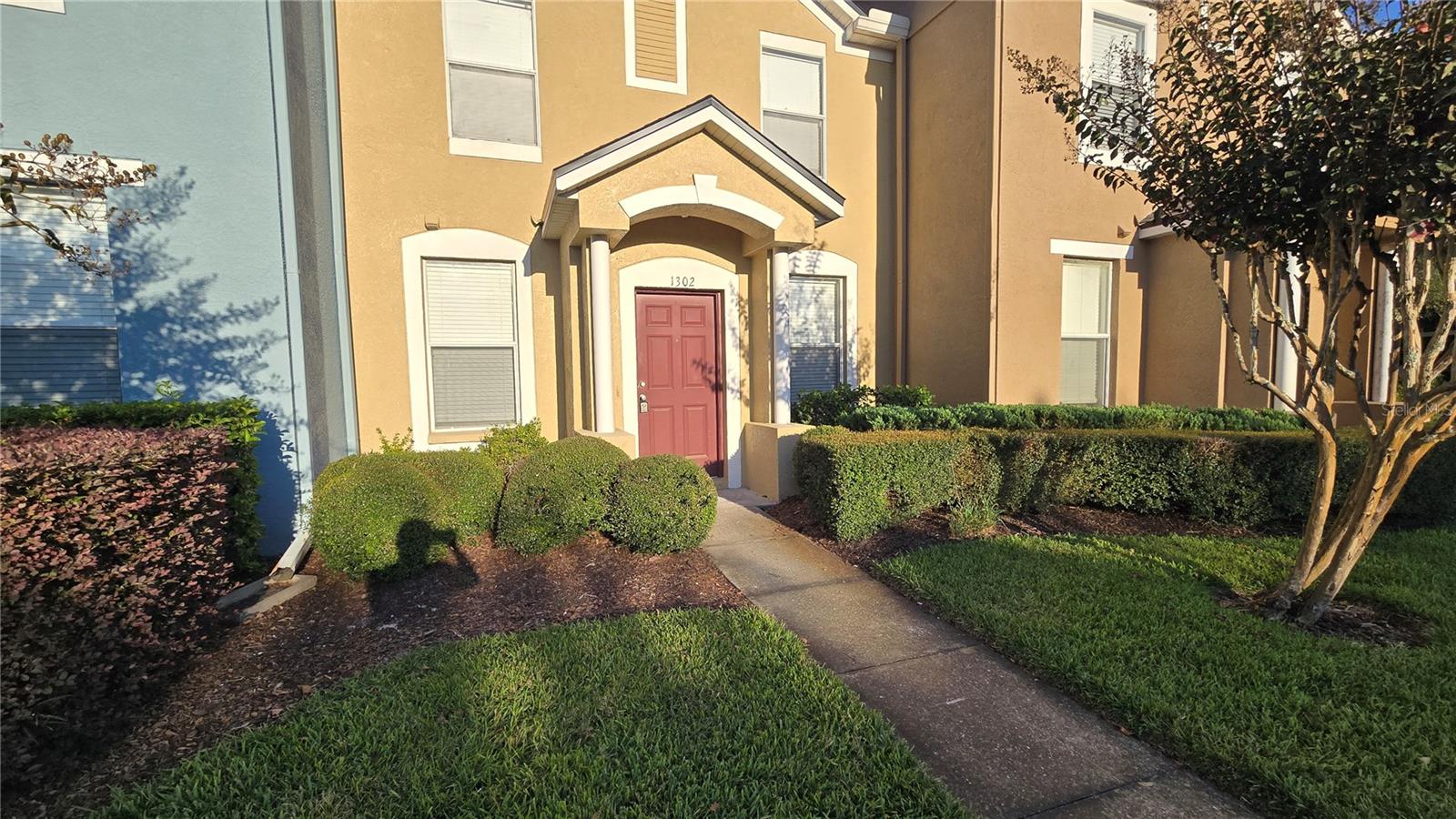 1302 DENMAN CT, WESLEY CHAPEL, FL — photo 2