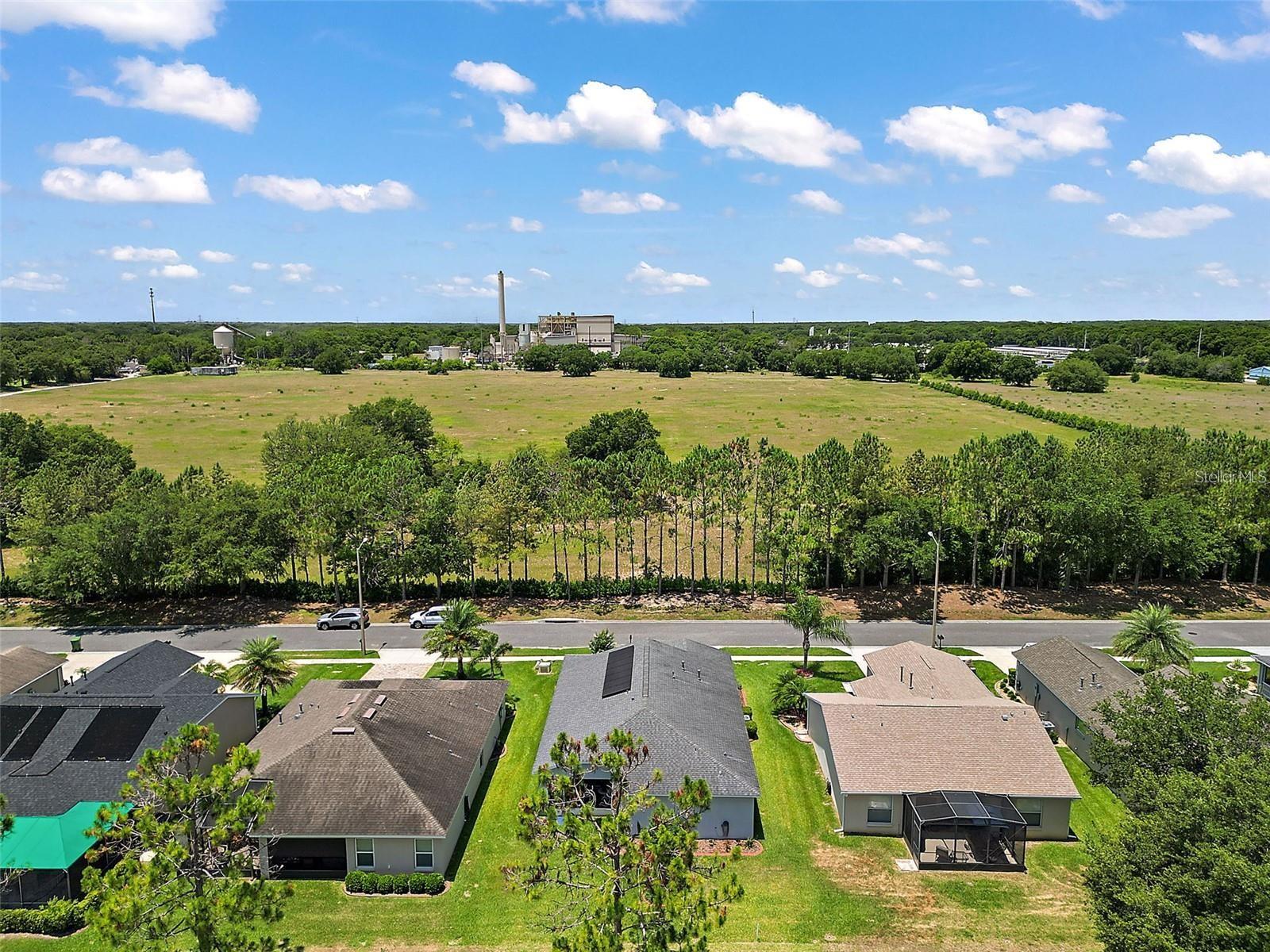 27343 ROANOKE DR, LEESBURG, FL — photo 32