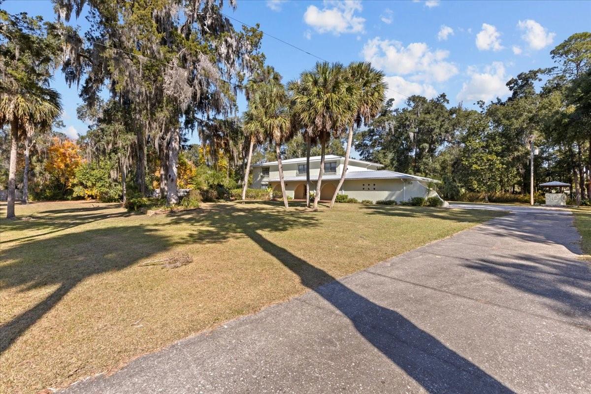 155 S COURT ST, BRONSON, FL — photo 7