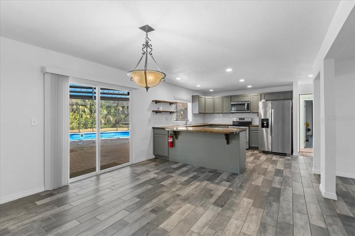 155 S COURT ST, BRONSON, FL — photo 21