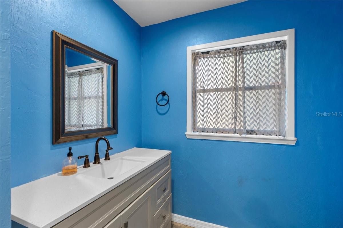 155 S COURT ST, BRONSON, FL — photo 43