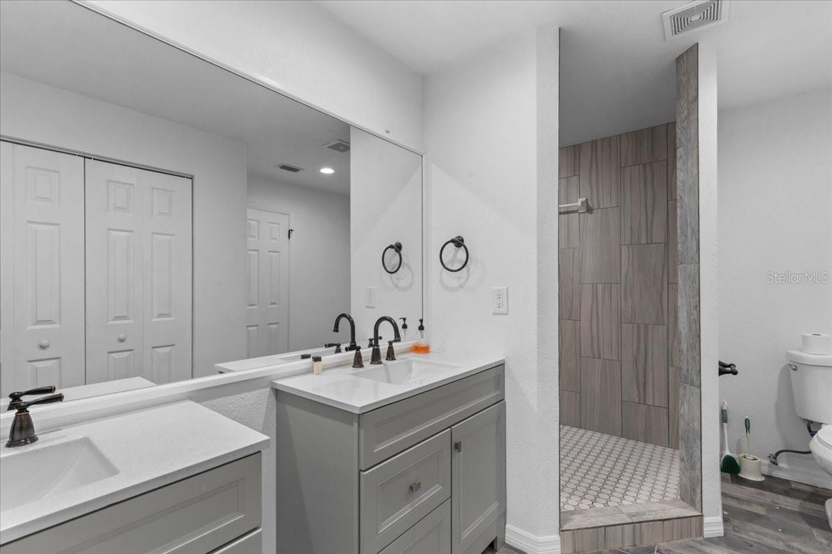 155 S COURT ST, BRONSON, FL — photo 46