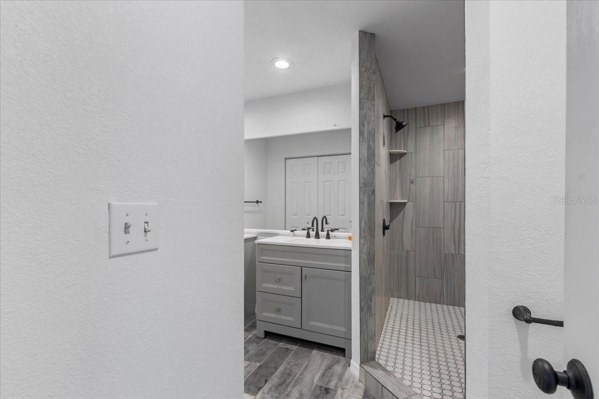 155 S COURT ST, BRONSON, FL — photo 48