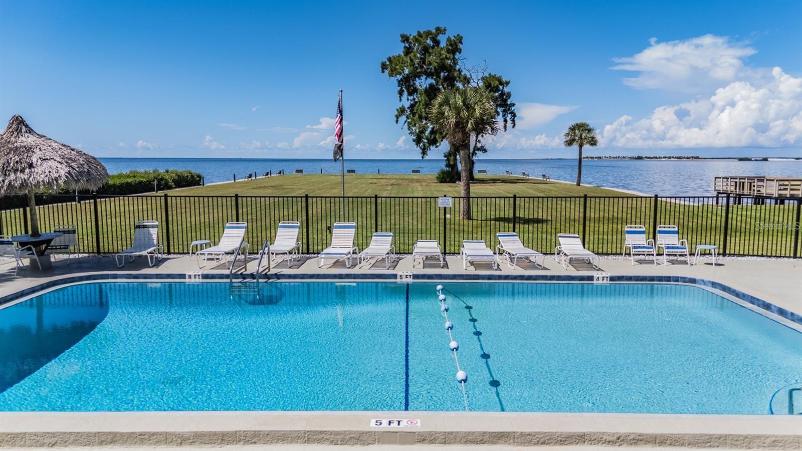 621 WINDRUSH BAY DR #621, TARPON SPRINGS, FL