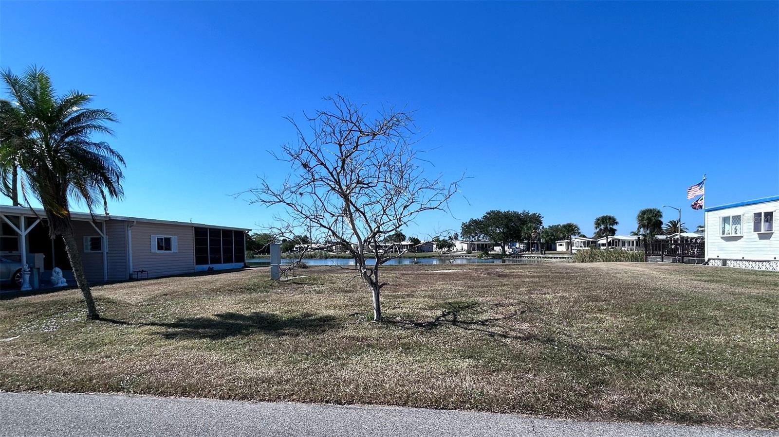 518 IMPERIAL DR, NORTH PORT, FL — photo 5
