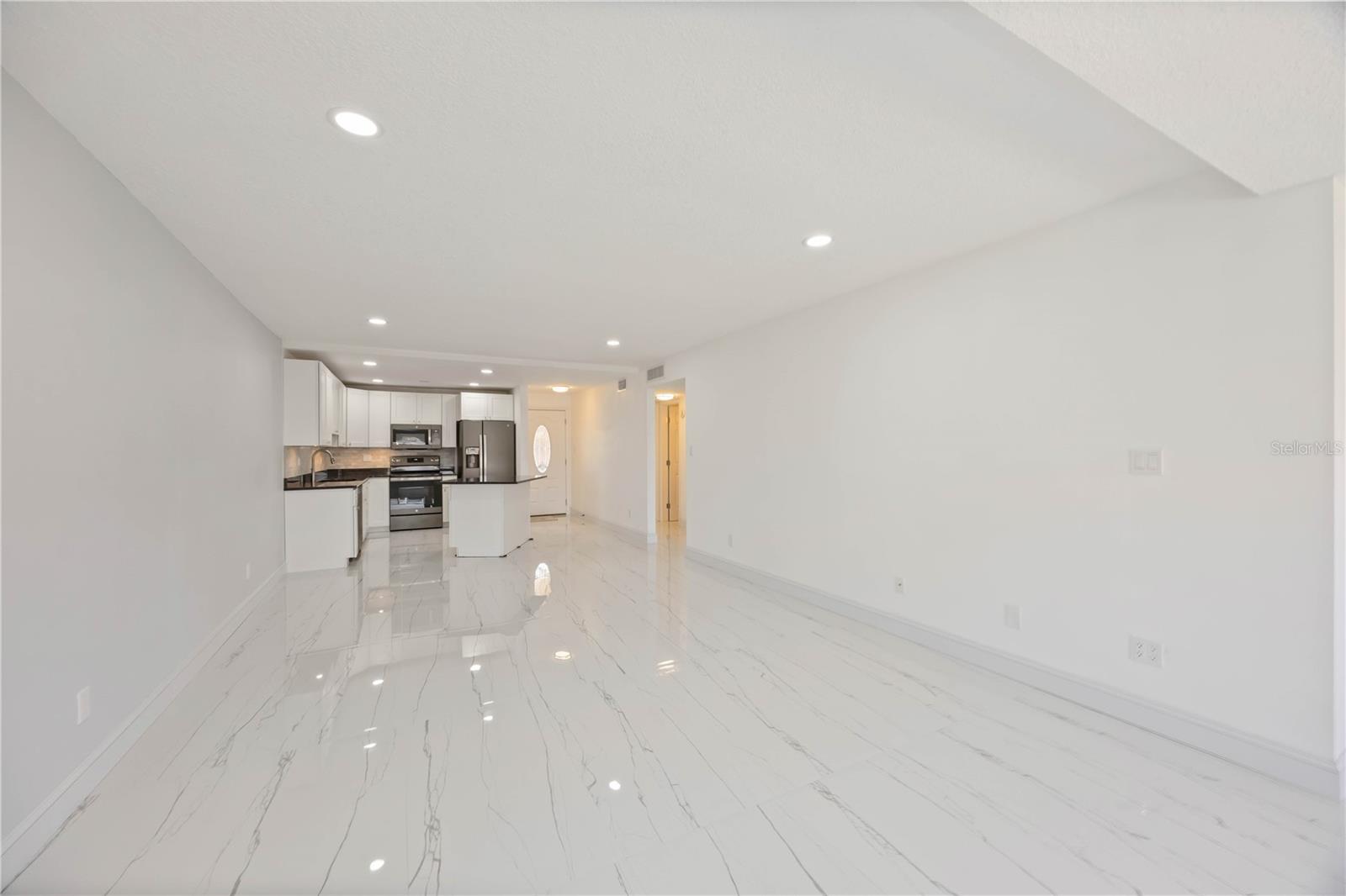 9608 VALENCIA CV, BRADENTON, FL — photo 24