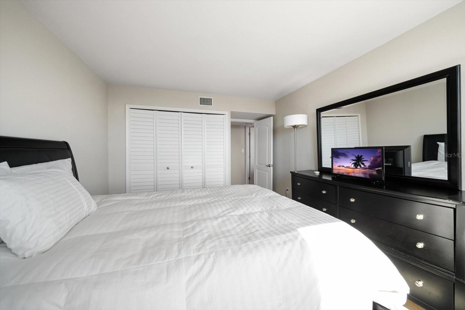 400 ISLAND WAY #901, CLEARWATER BEACH, FL — photo 21