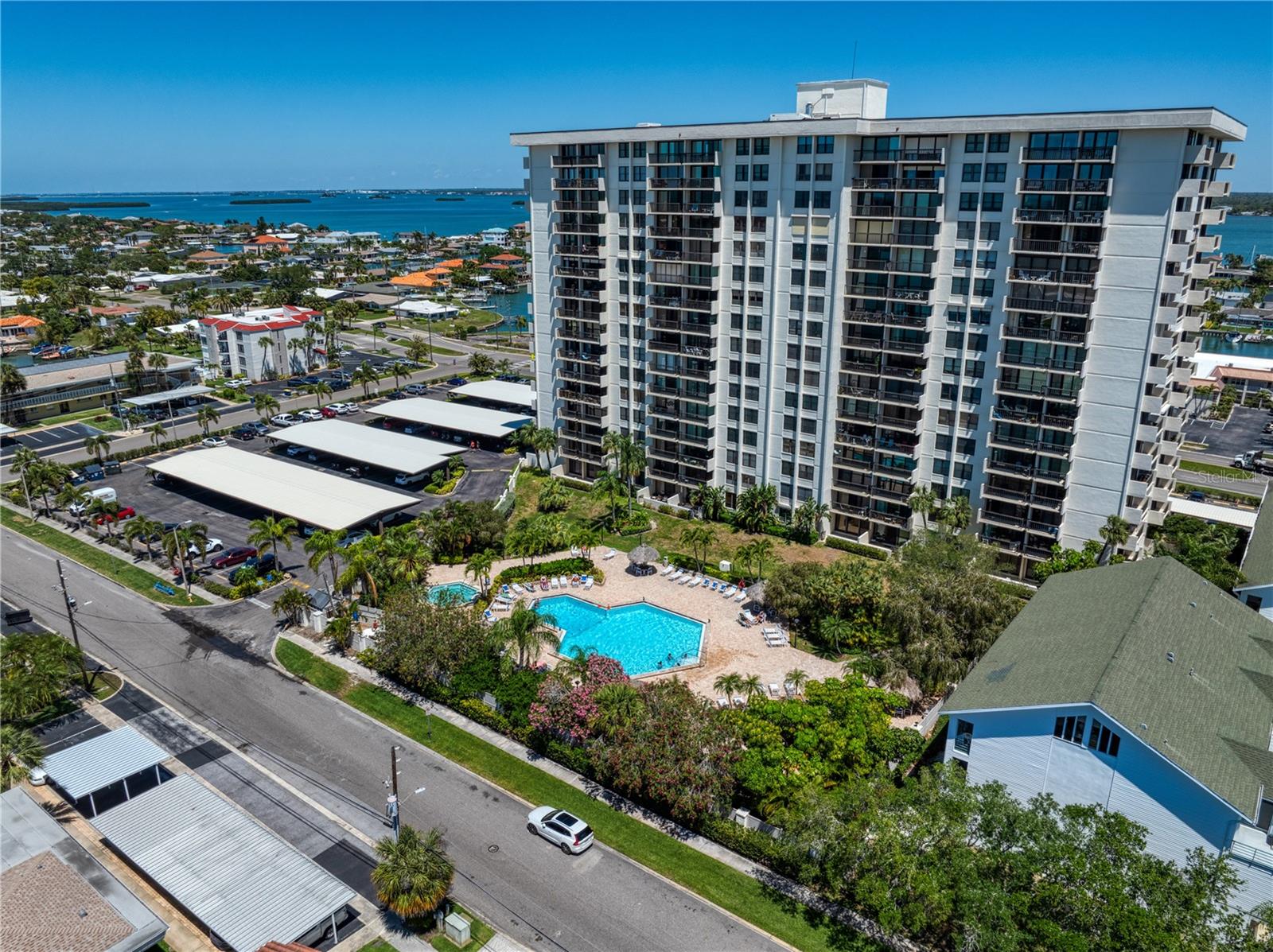 400 ISLAND WAY #901, CLEARWATER BEACH, FL — photo 32