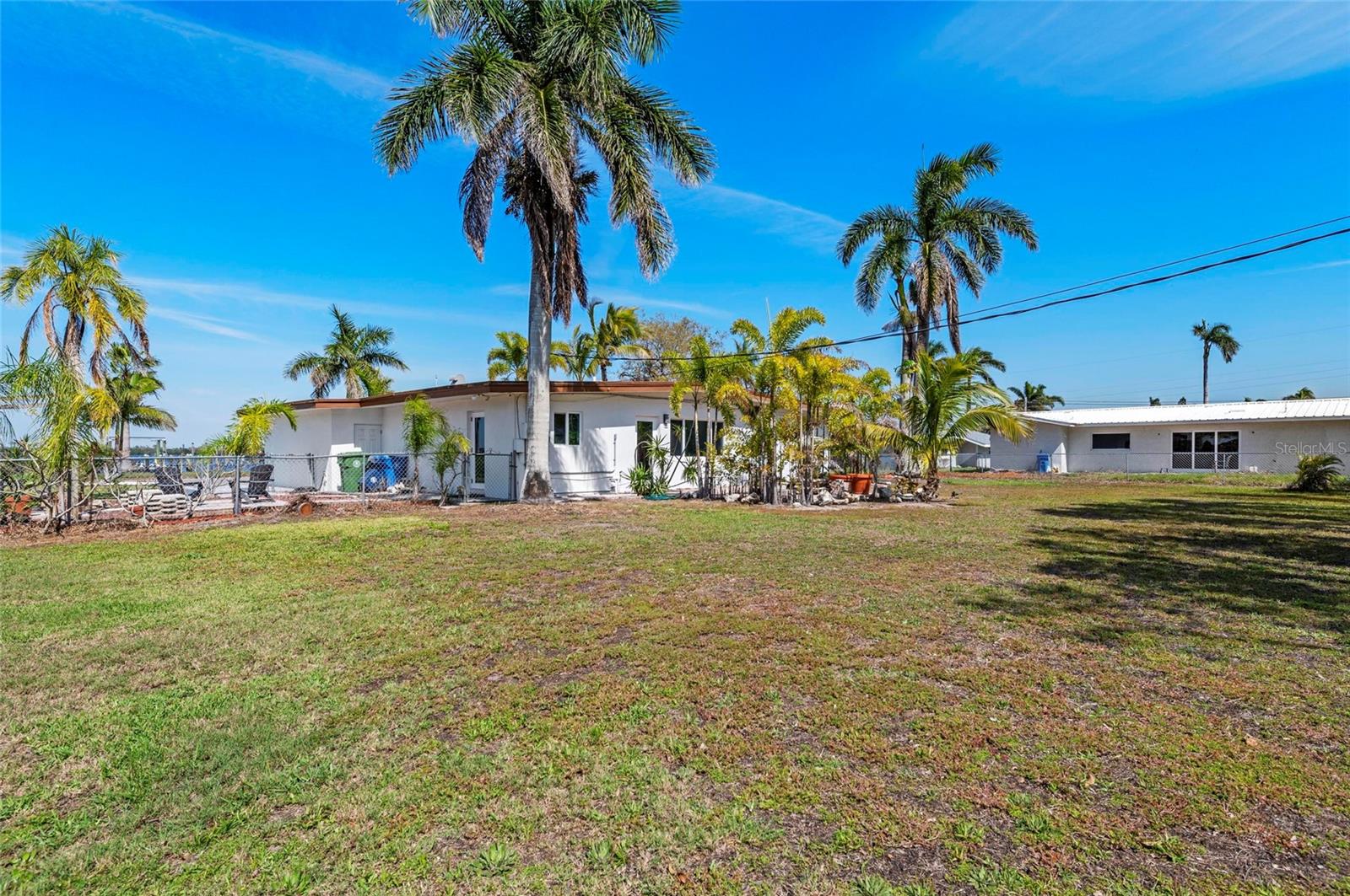 2014 RIVERSIDE DR E, BRADENTON, FL — photo 49