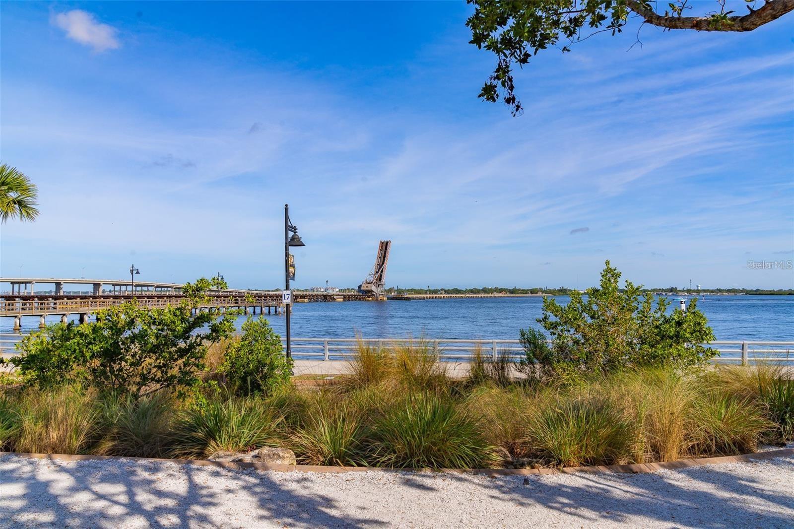 2014 RIVERSIDE DR E, BRADENTON, FL — photo 61