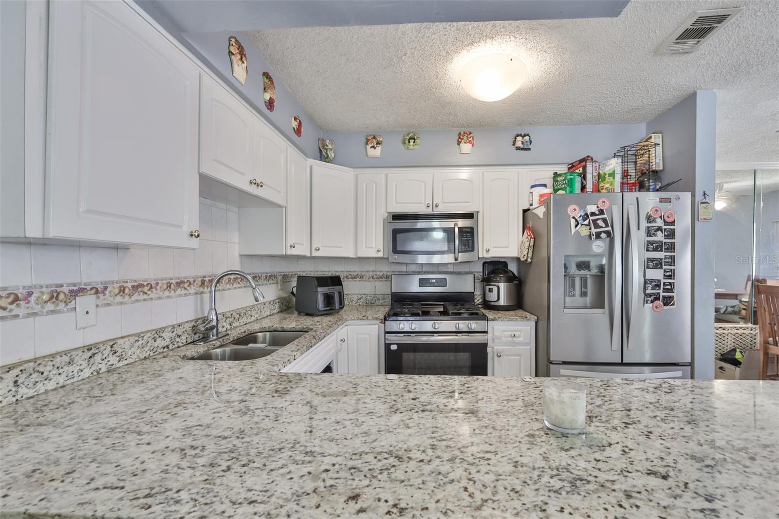 3901 N CLEARFIELD AVE, TAMPA, FL — photo 11