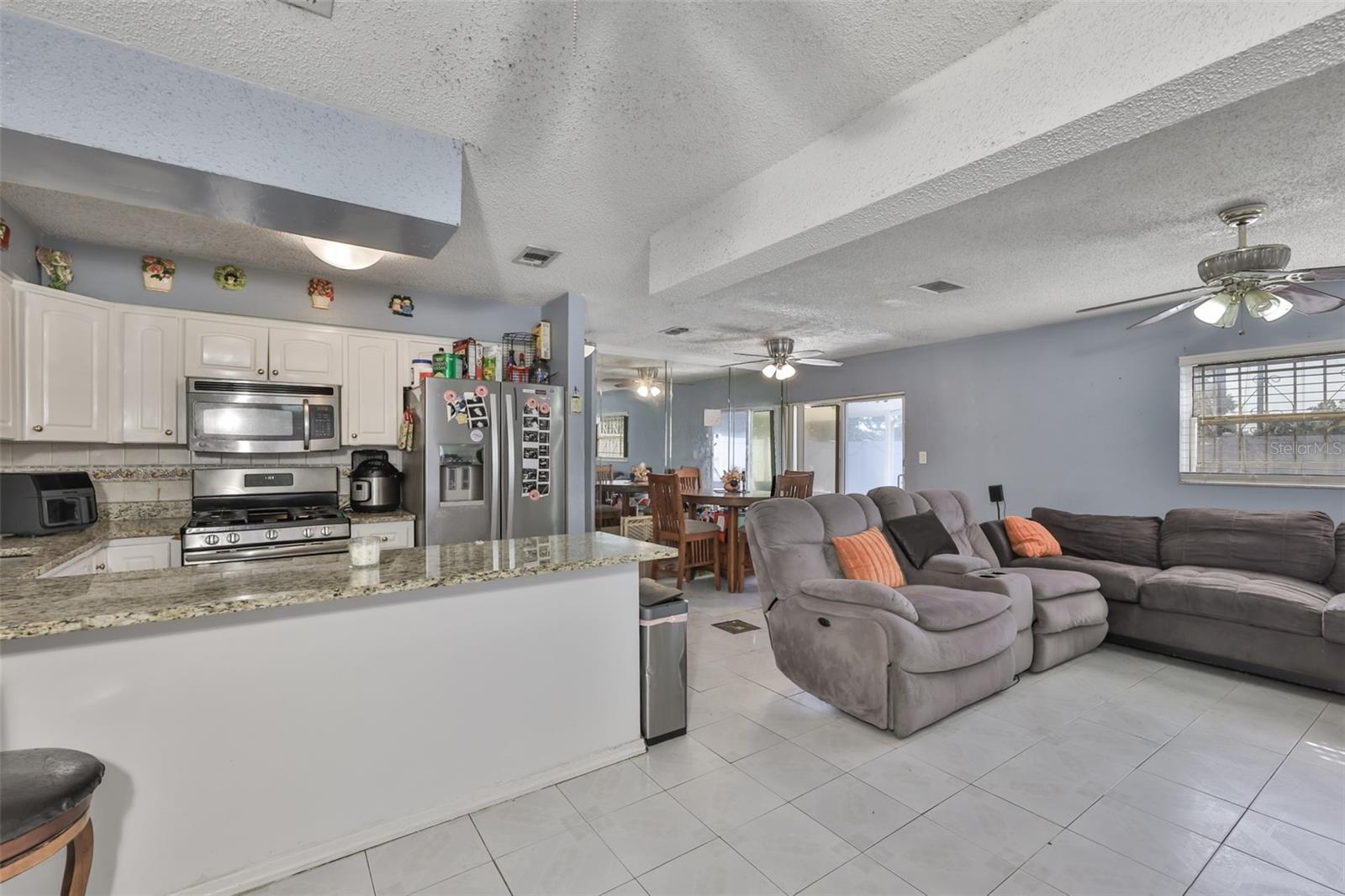 3901 N CLEARFIELD AVE, TAMPA, FL — photo 18