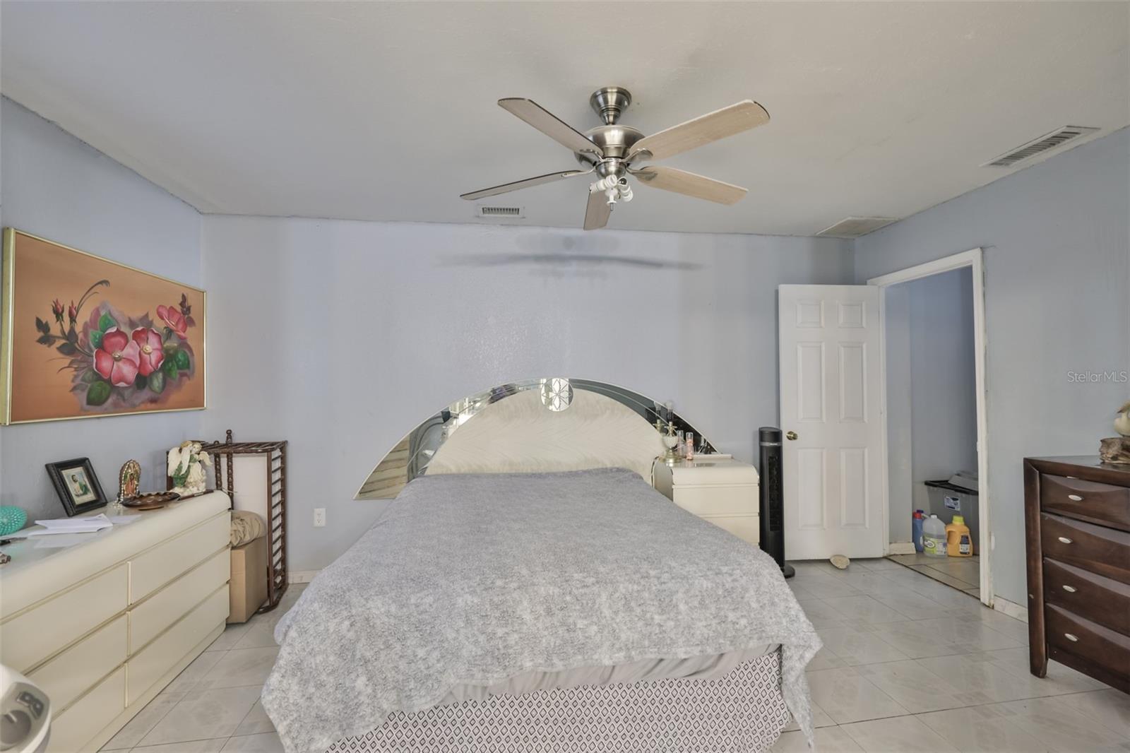 3901 N CLEARFIELD AVE, TAMPA, FL — photo 48