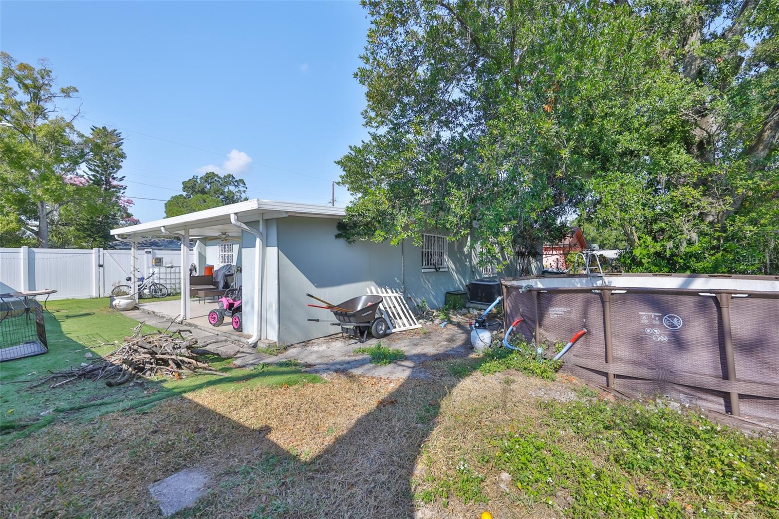 3901 N CLEARFIELD AVE, TAMPA, FL — photo 56