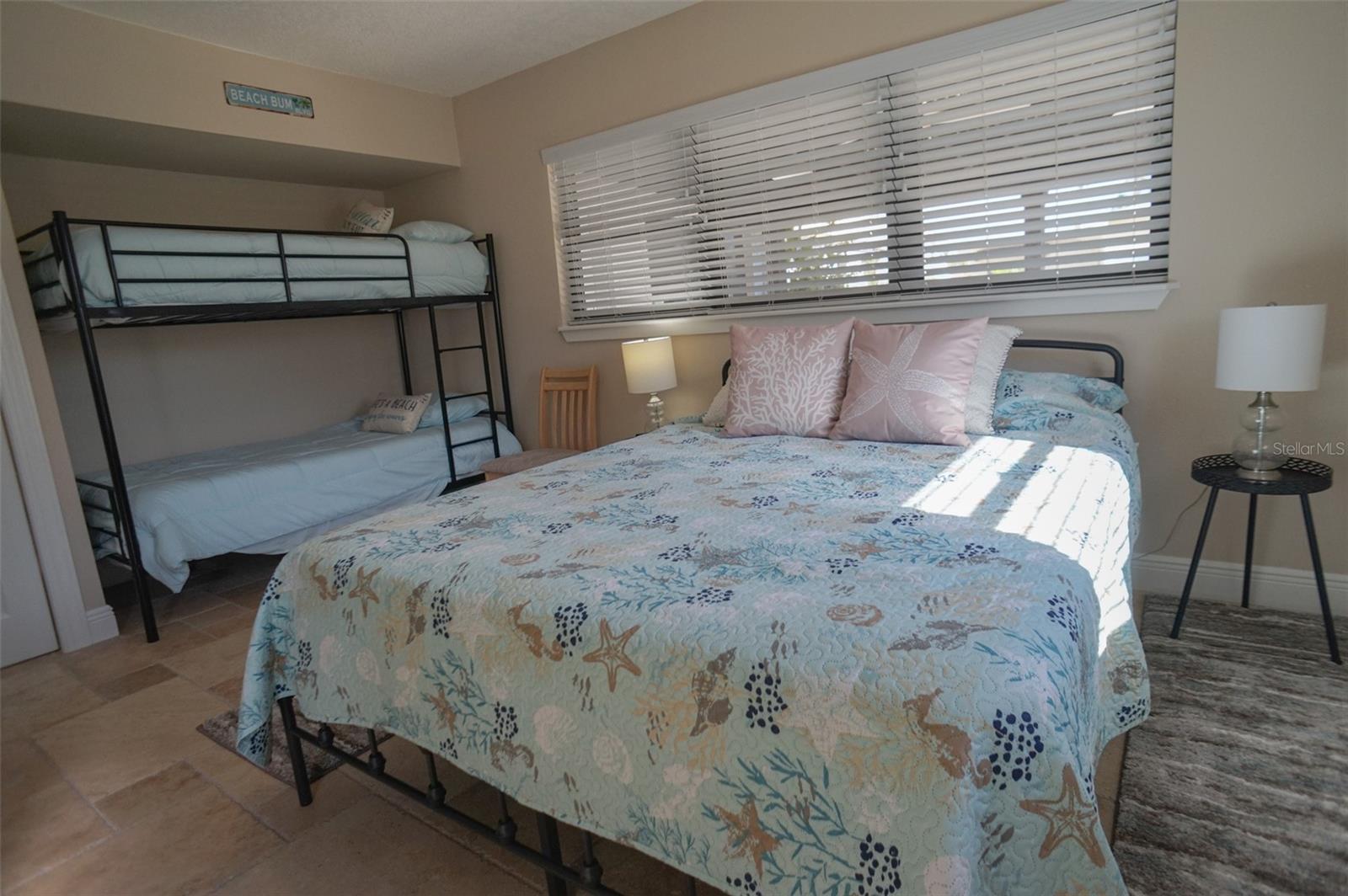 929 LANTANA AVE, CLEARWATER BEACH, FL — photo 20