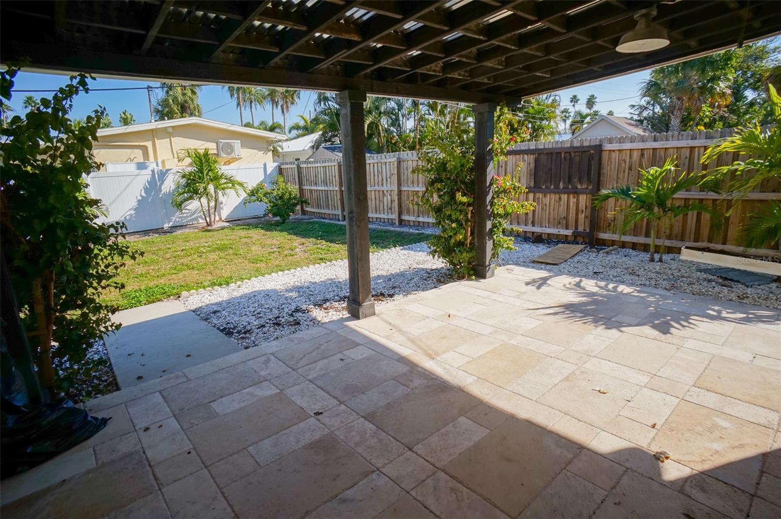 929 LANTANA AVE, CLEARWATER BEACH, FL — photo 32