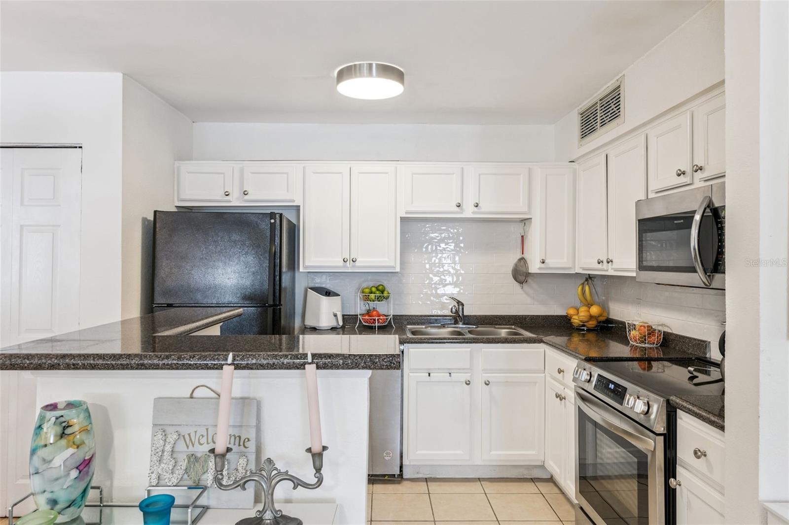 415 LAKEPOINTE DR #103, ALTAMONTE SPRINGS, FL — photo 8