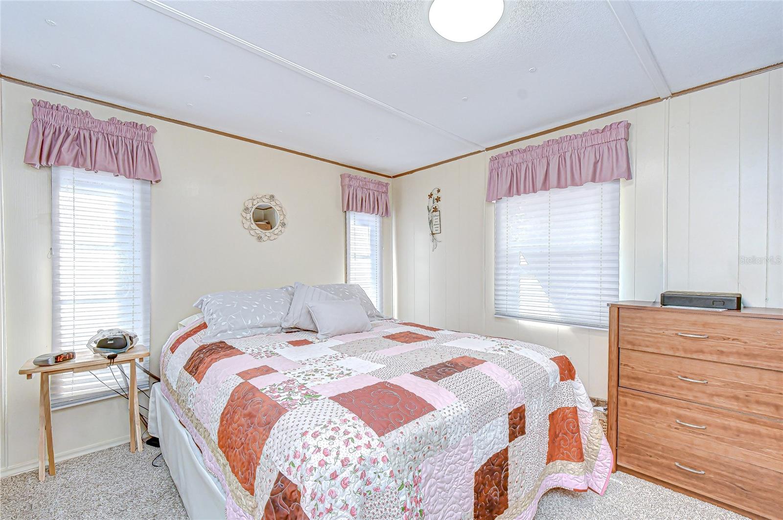 35132 ZEPHYR SHORES DR, ZEPHYRHILLS, FL — photo 12