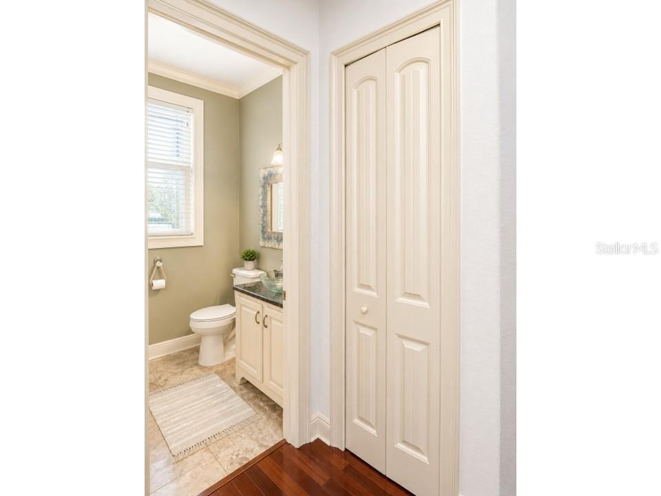 2209 LOST RIVER TRL, RUSKIN, FL — photo 35