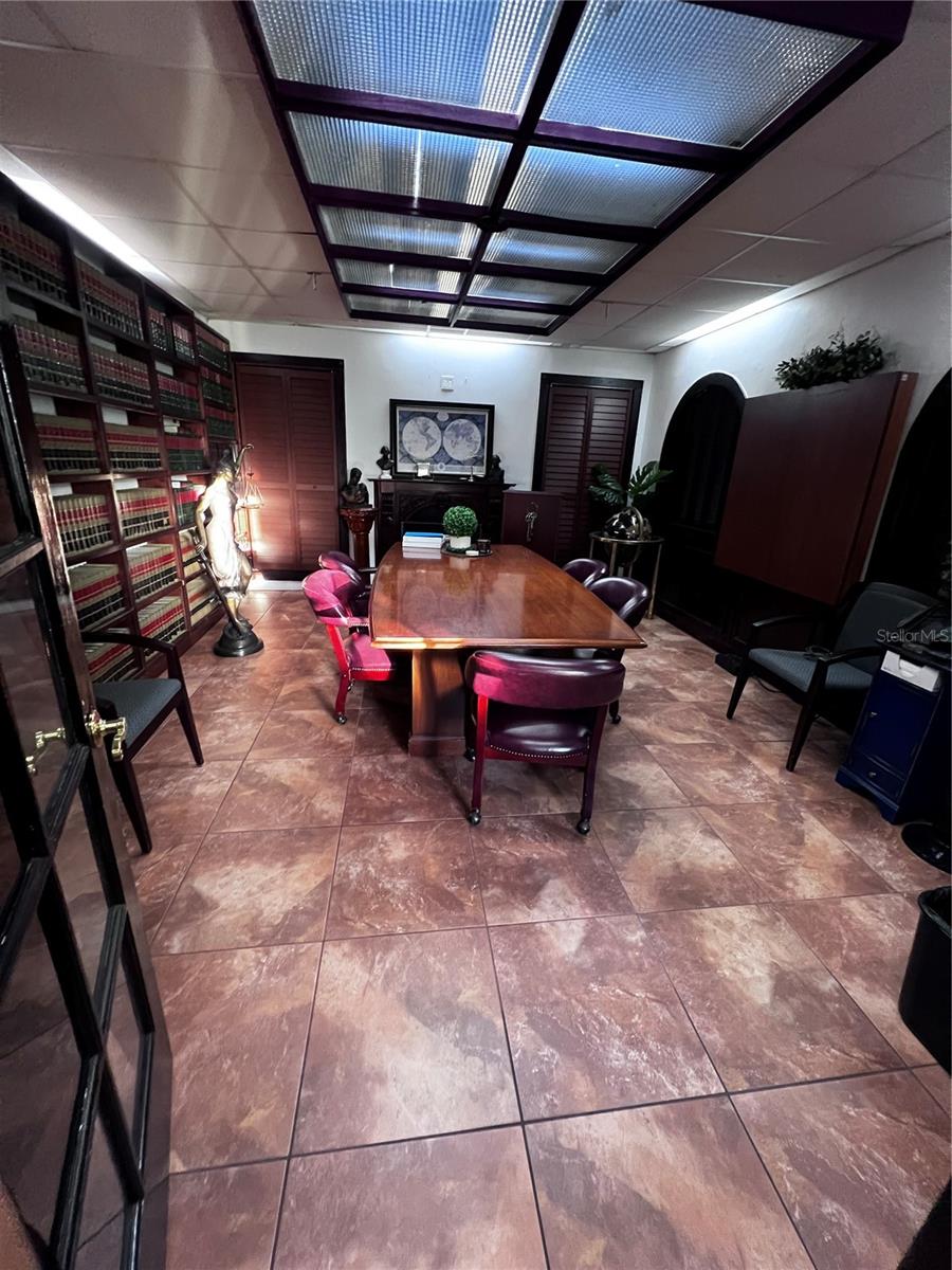 517 W COLONIAL DR, ORLANDO, FL — photo 22