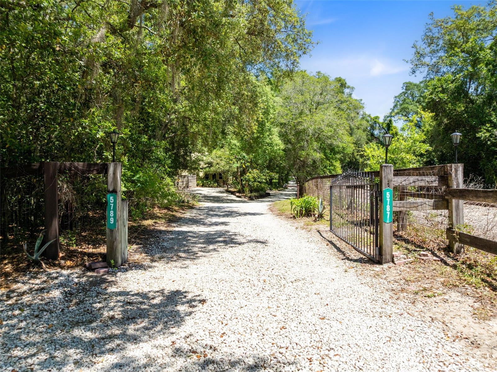 5787 N APOPKA VINELAND RD, ORLANDO, FL — photo 40