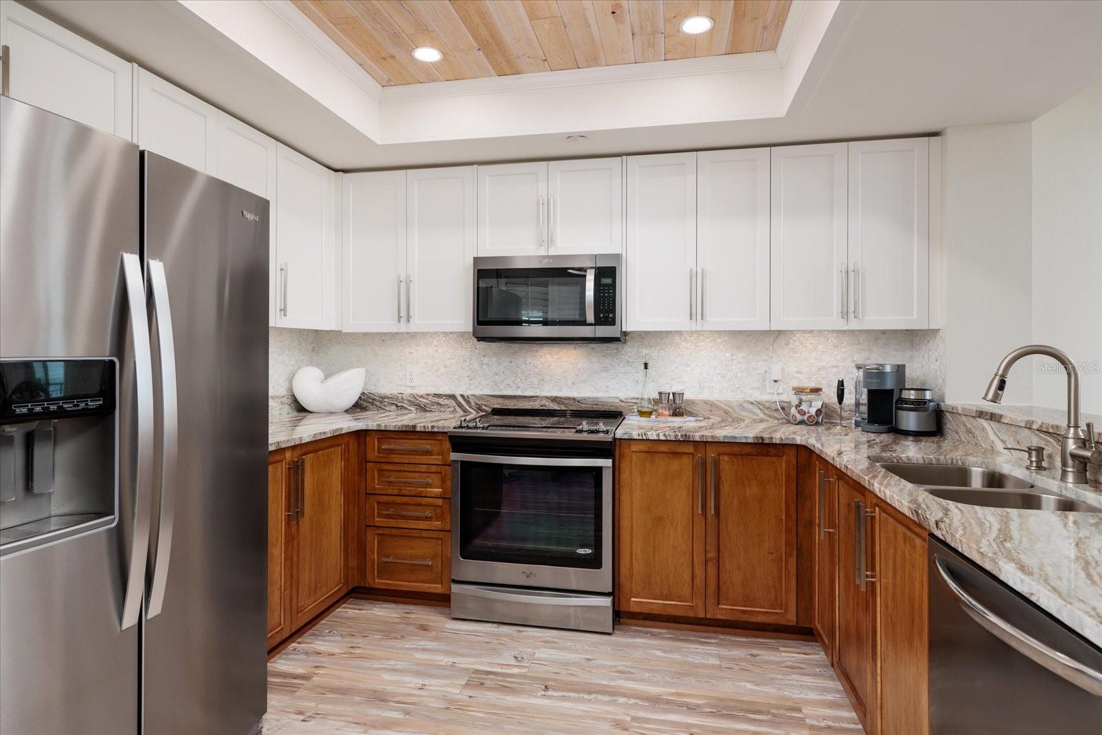1520 GULF BLVD #1404, CLEARWATER BEACH, FL — photo 10