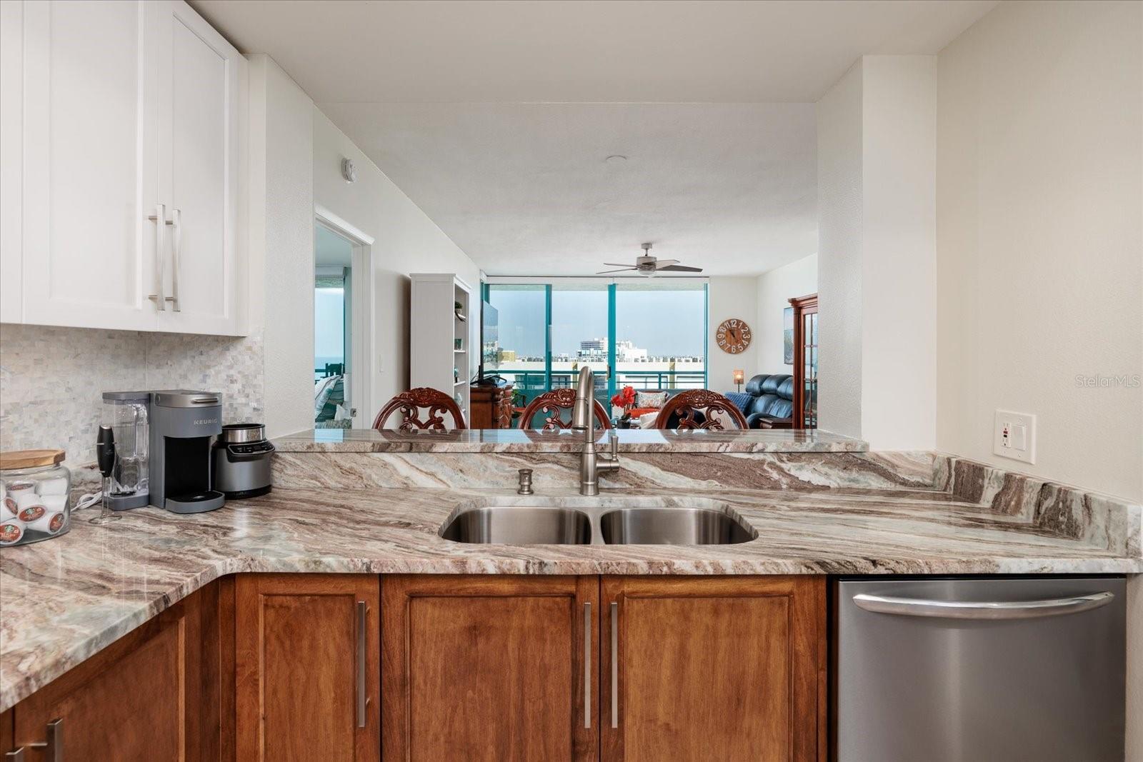 1520 GULF BLVD #1404, CLEARWATER BEACH, FL — photo 11