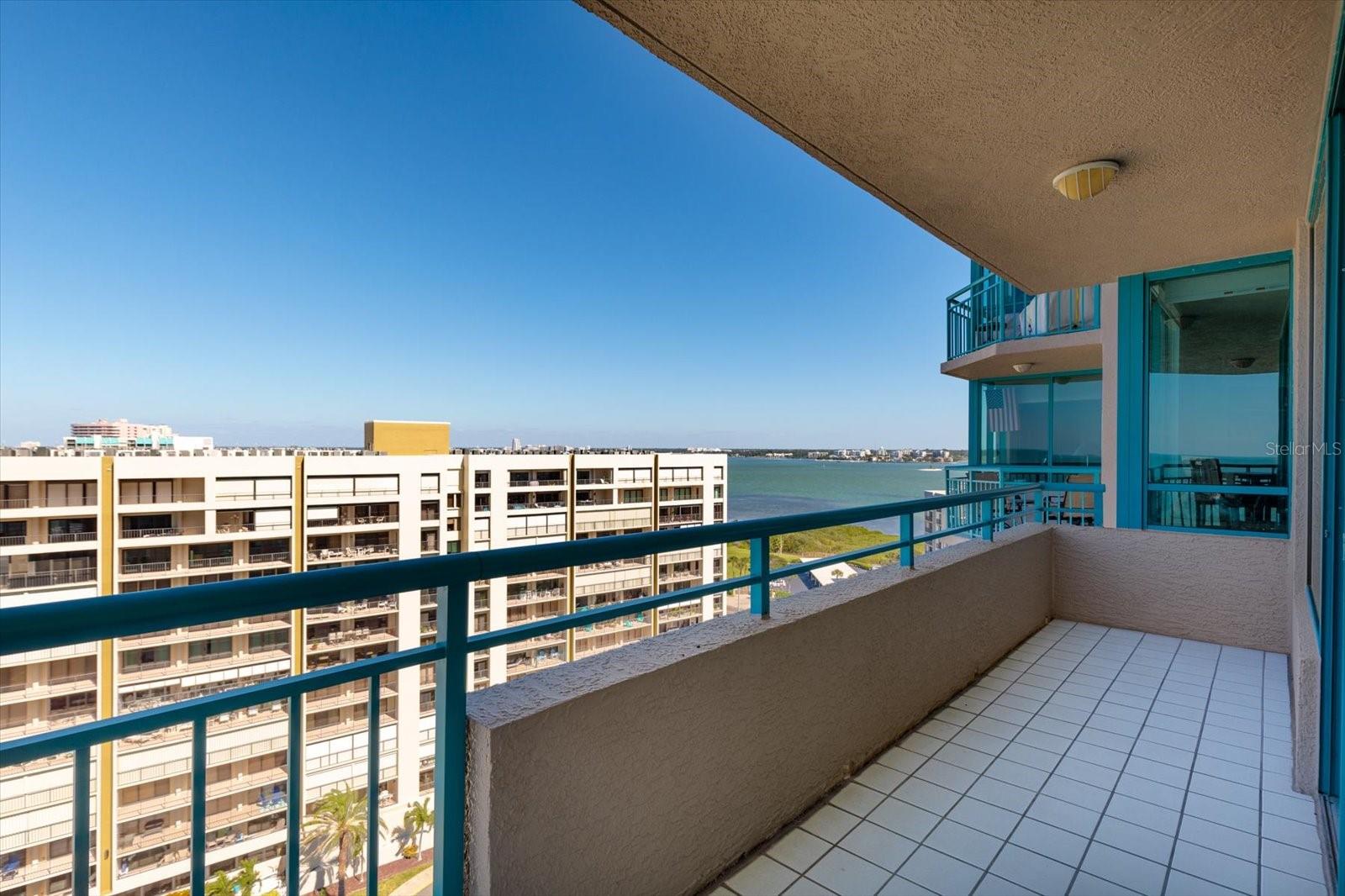 1520 GULF BLVD #1404, CLEARWATER BEACH, FL — photo 20