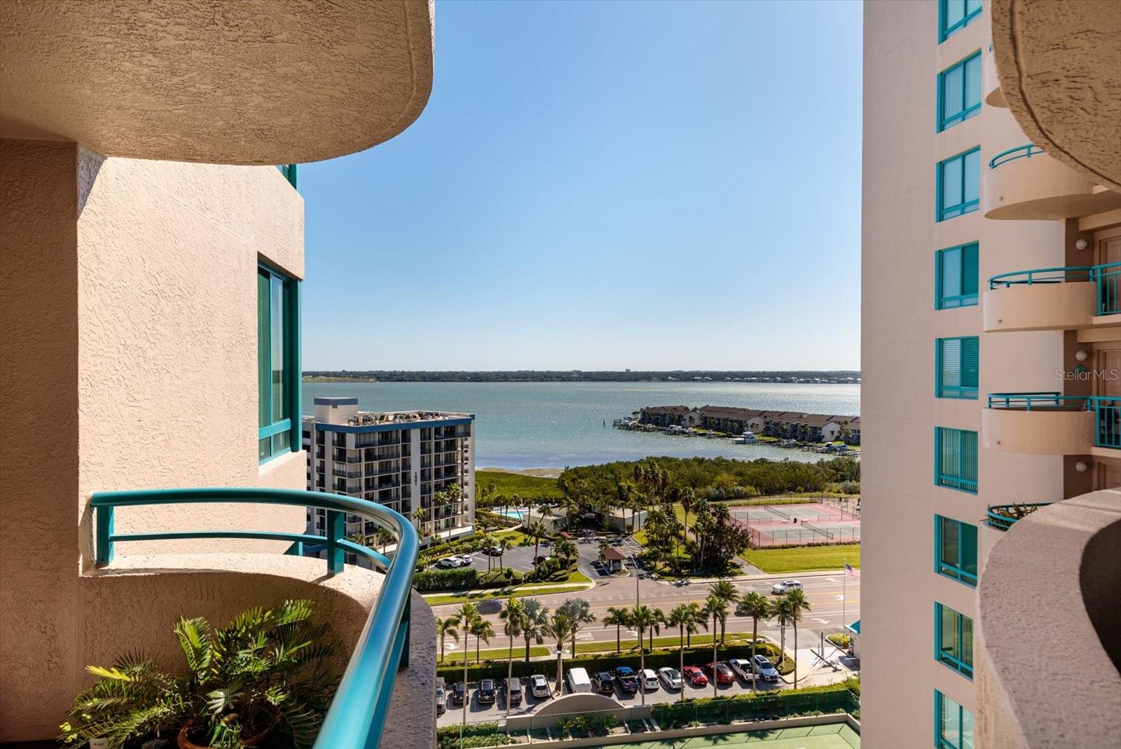 1520 GULF BLVD #1404, CLEARWATER BEACH, FL — photo 34