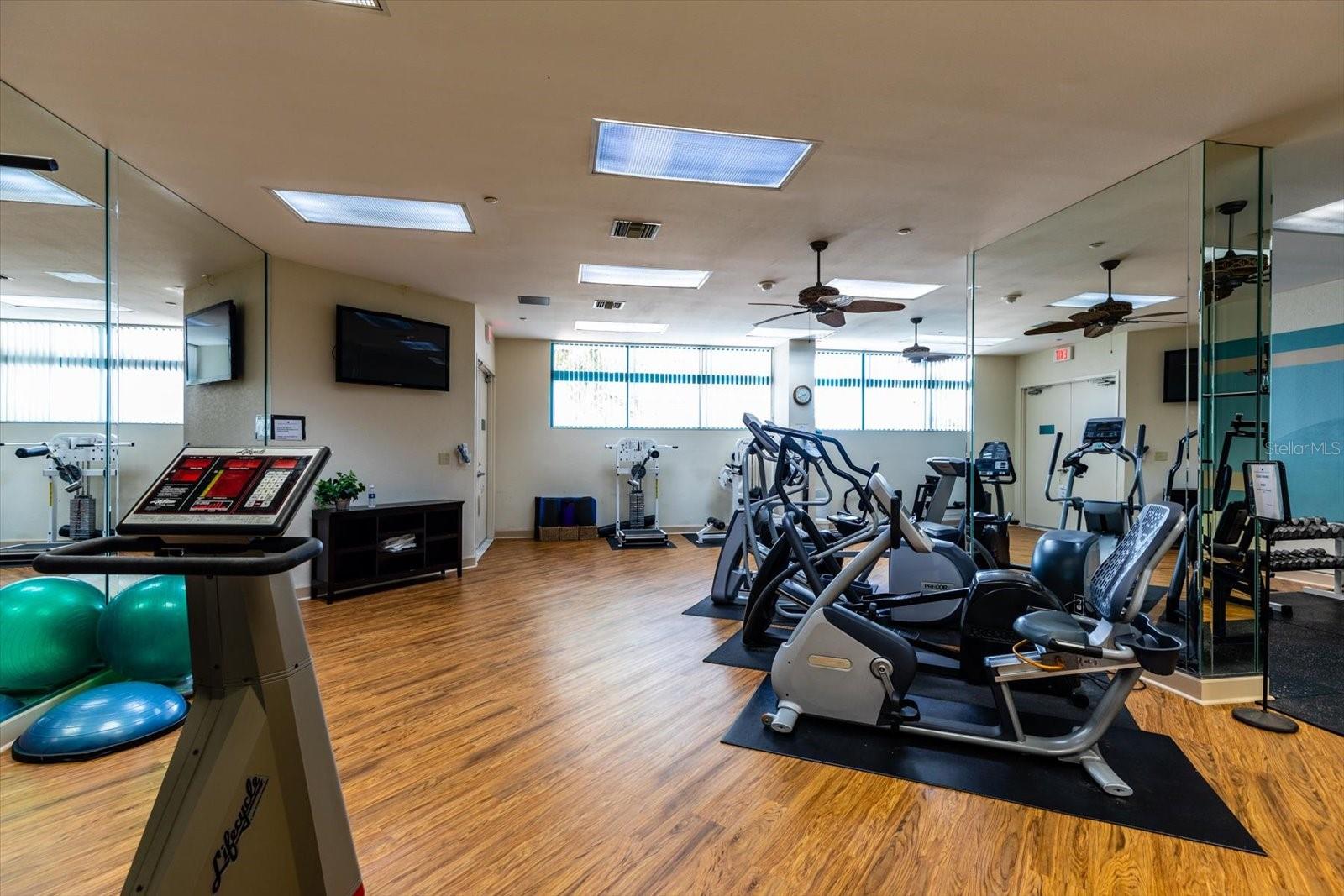 1520 GULF BLVD #1404, CLEARWATER BEACH, FL — photo 40