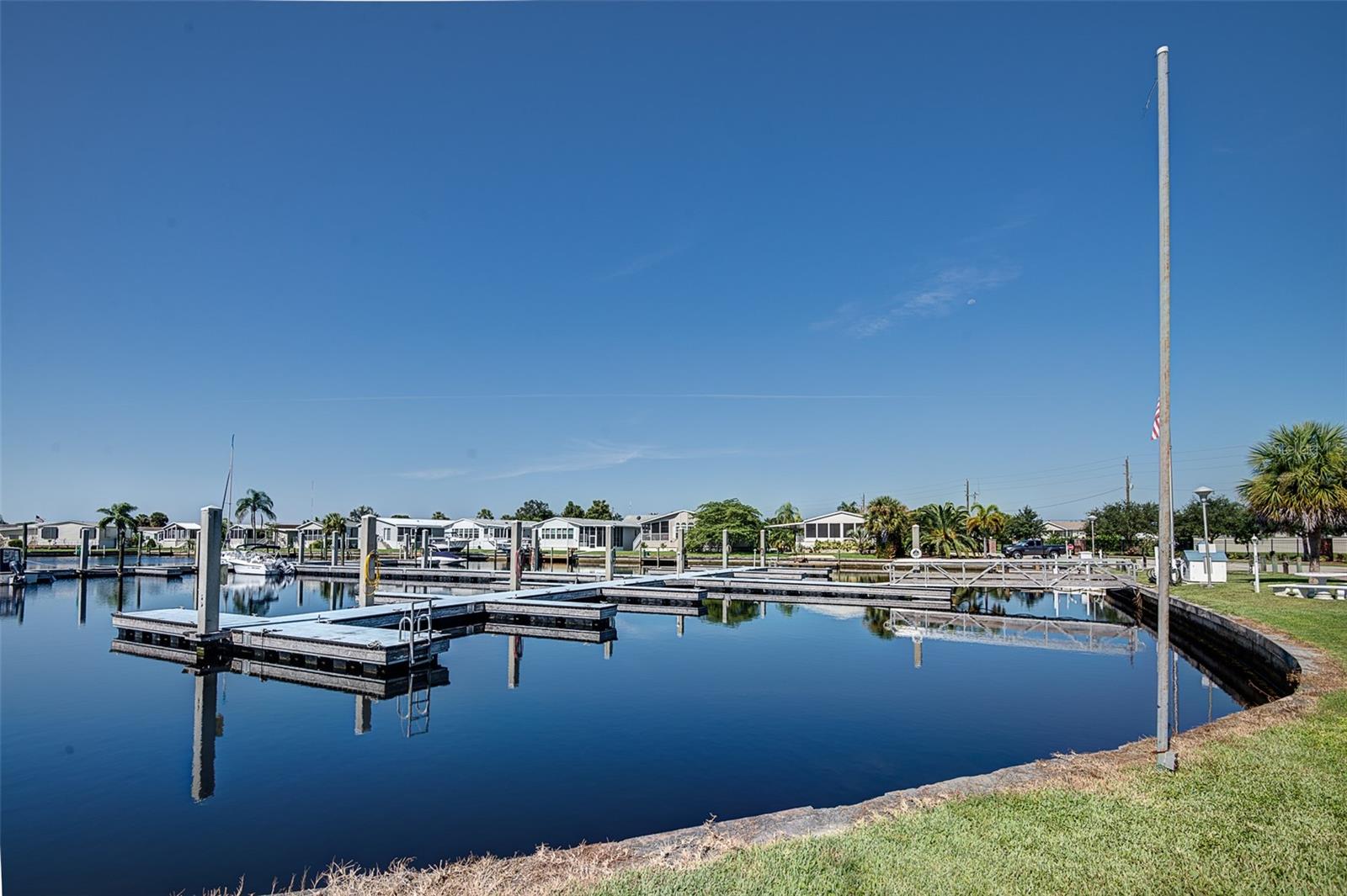 2 EMDEN CIR, PUNTA GORDA, FL — photo 101